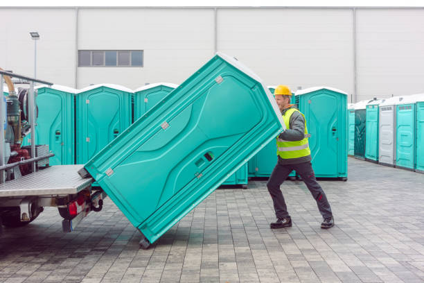 Best Portable restroom trailer rental  in Barnesville, OH